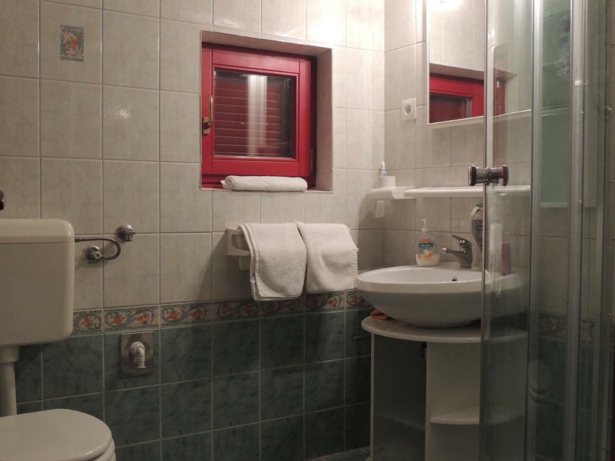 Apartments Villa Aurora Razanac Bagian luar foto