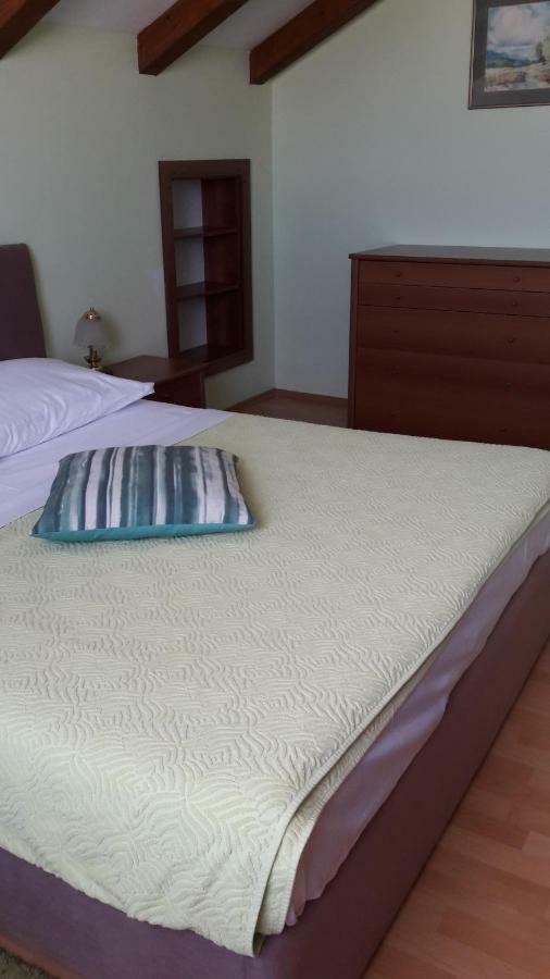 Apartments Villa Aurora Razanac Bagian luar foto